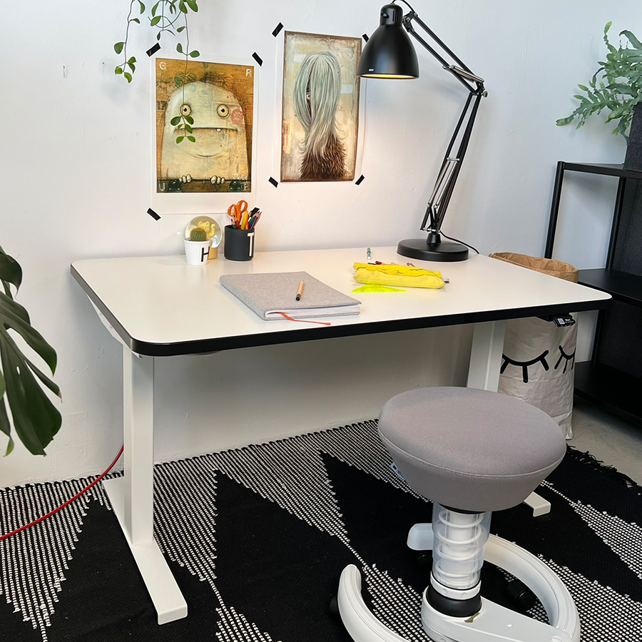 Kinder Schreibtisch CLEO elektrisch höhenverstellbar Weiß