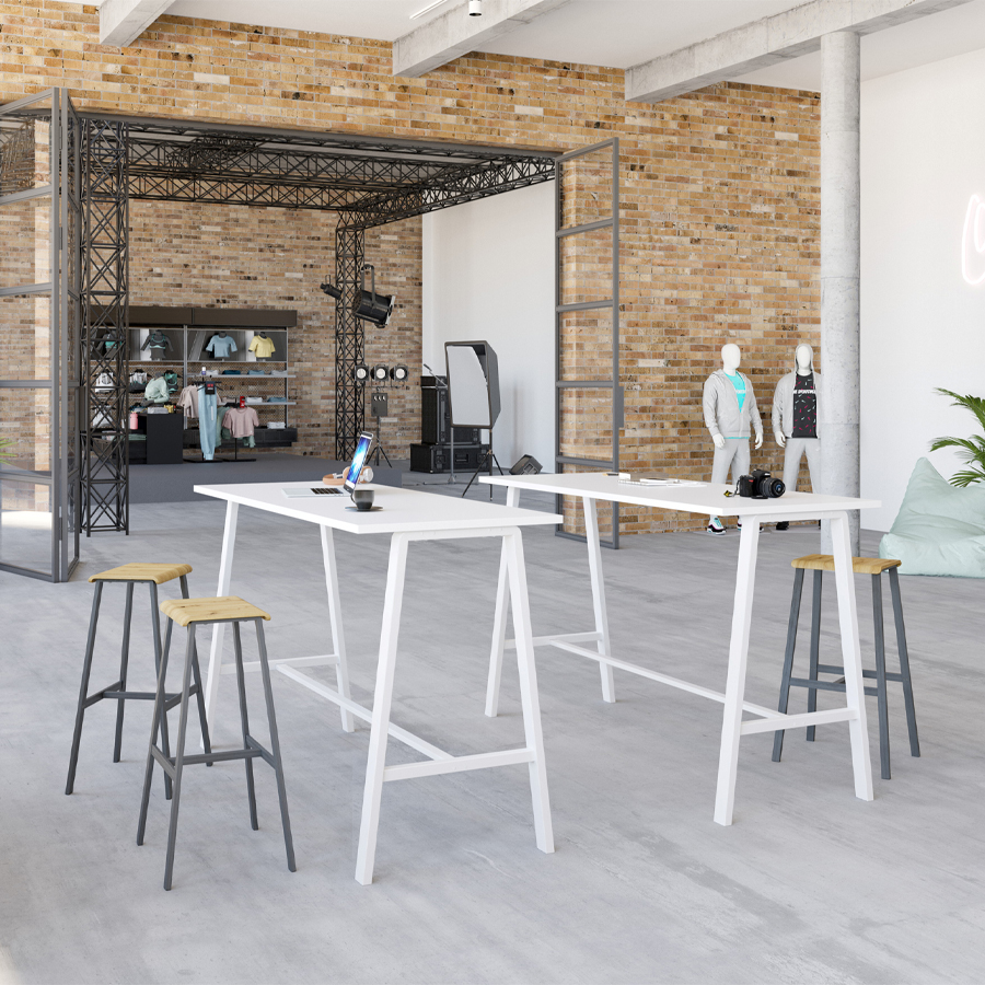 RWH Barhocker und Bistrotisch - Beispielbild