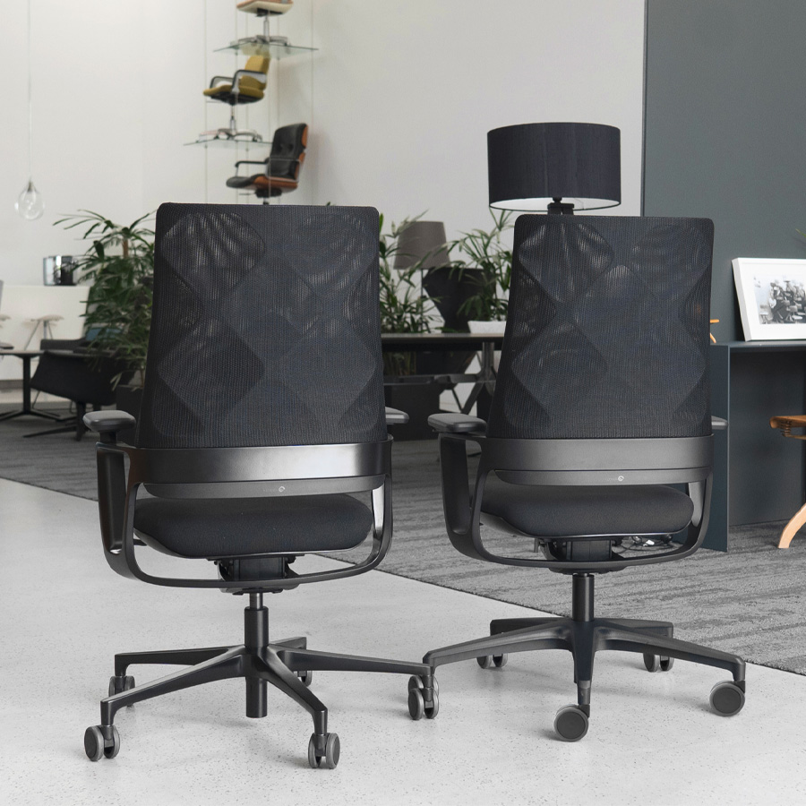 Klöber Connex2 Netzrücken Expressmodell komplett schwarz - Beispielbild