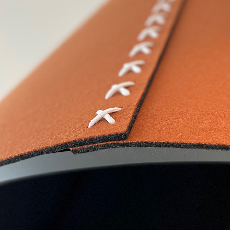 BuzziSpace BuzziShape - Größe L - Kreuznaht Nahaufnahme