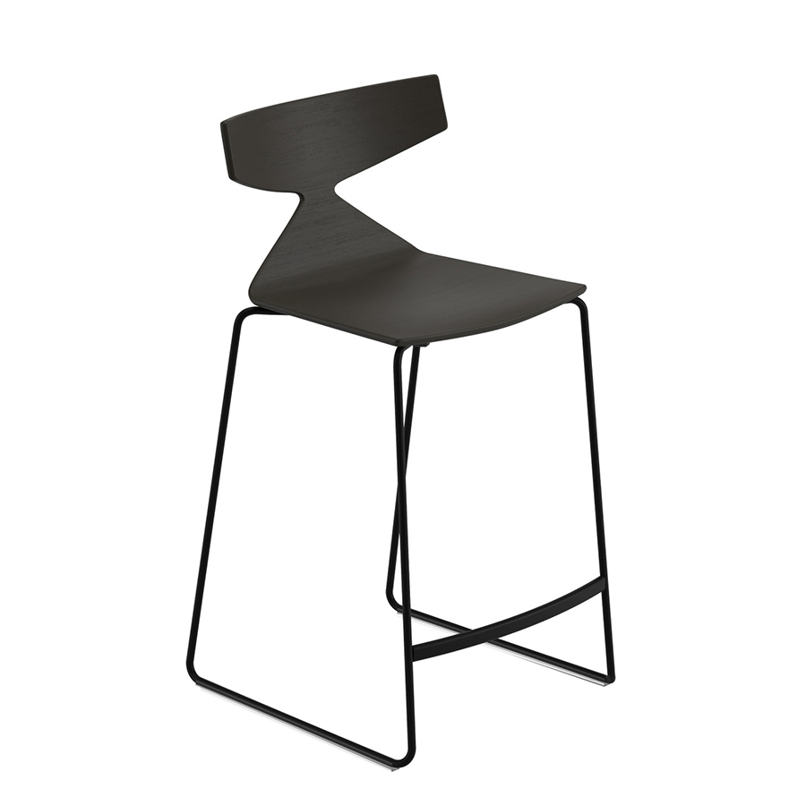 Arper Saya Barhocker mit Sitzschale in Holz Schwarz und Gestell schwarz Höhe 65 cm