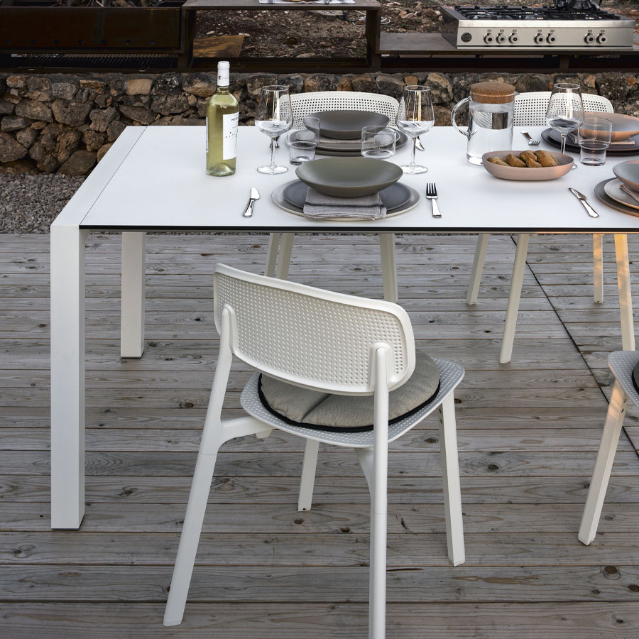 Kristalia Sushi Esstisch weiß Alu