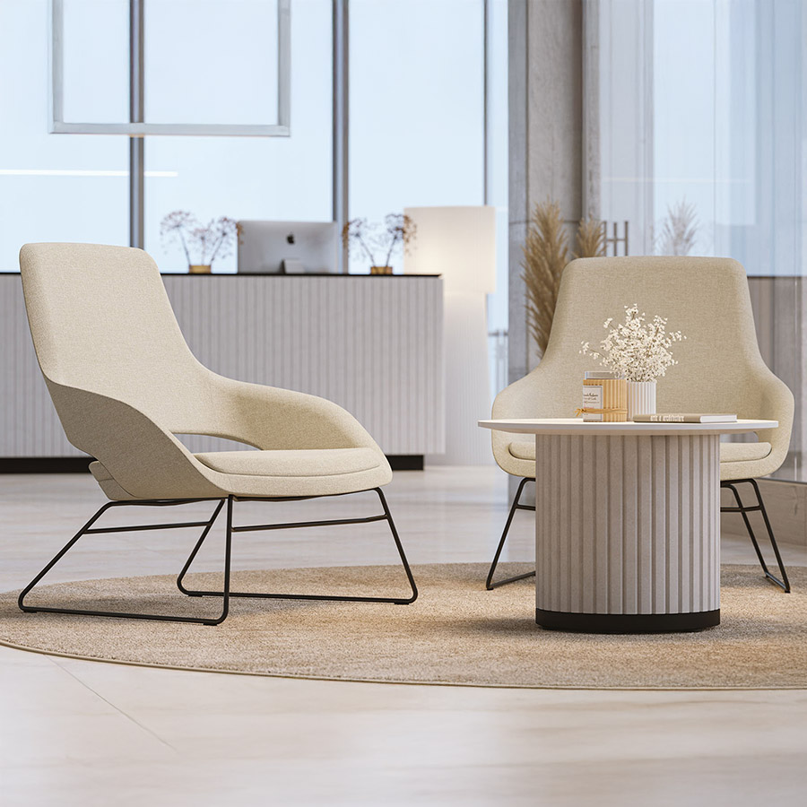 Narbutas Sandie Loungesessel mit niedriger Rückenlehne, Kufengestell in Schwarz