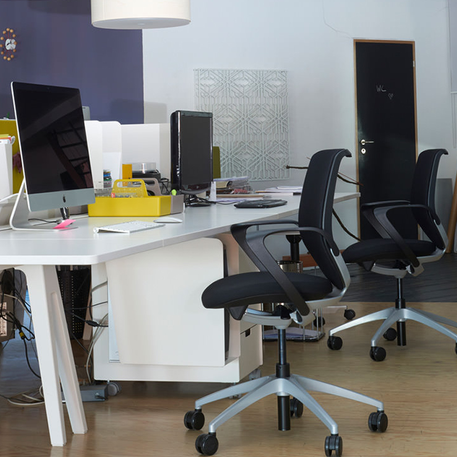 Giroflex 313 Drehstuhl mit Netzrückenlehne - Detail 4