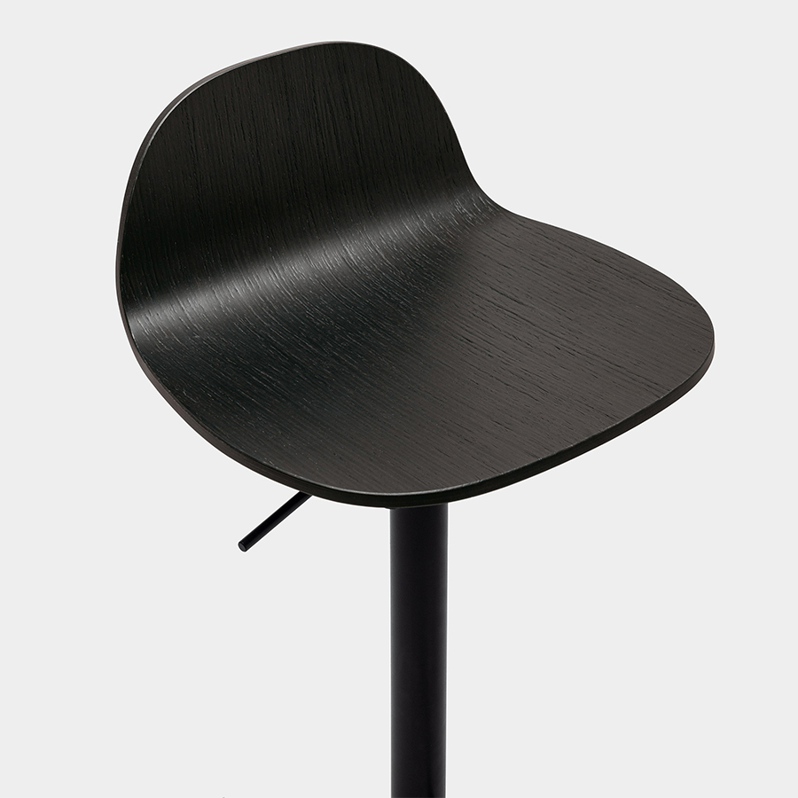 Kristalia Pilat Barhocker höhenverstellbar in Schwarz