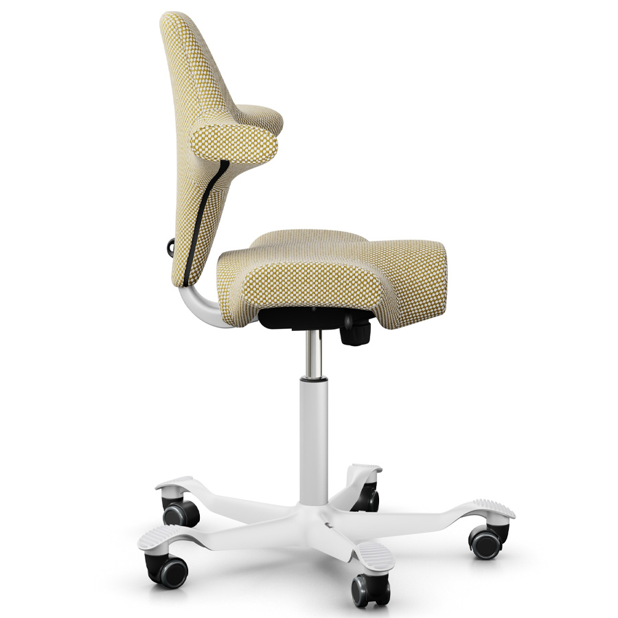 HAG Capisco 8106 mit Designstoff Sisu yellow and white Ansicht seitlich