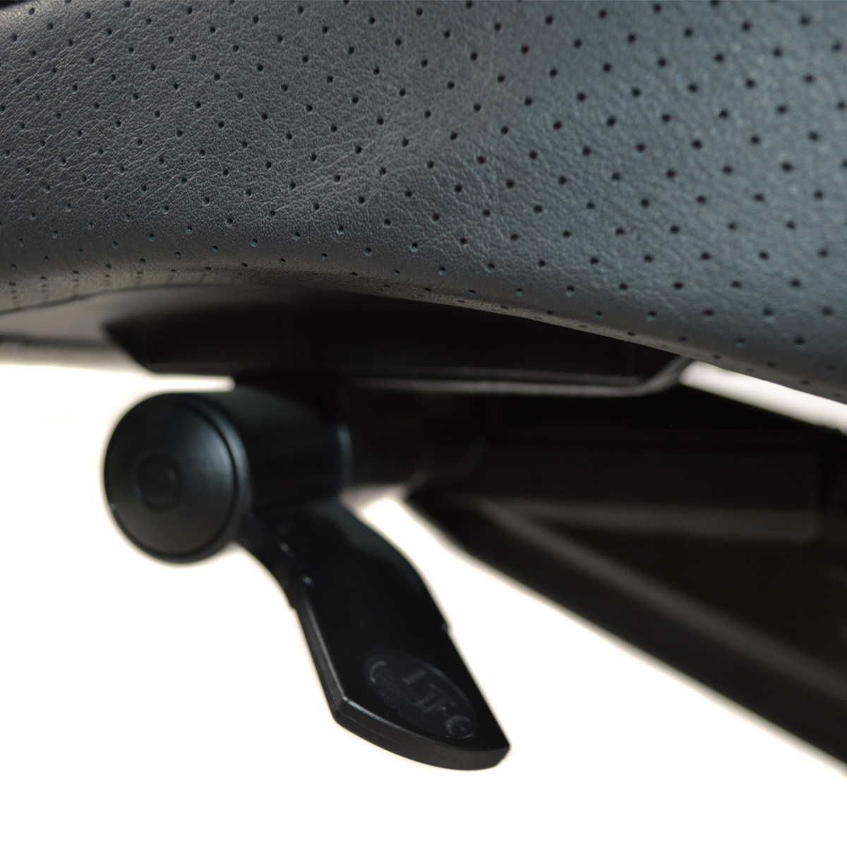 Züco Chefsessel LACINTA EL 0595 | Leder und Stoff | Detail Verstellhebel