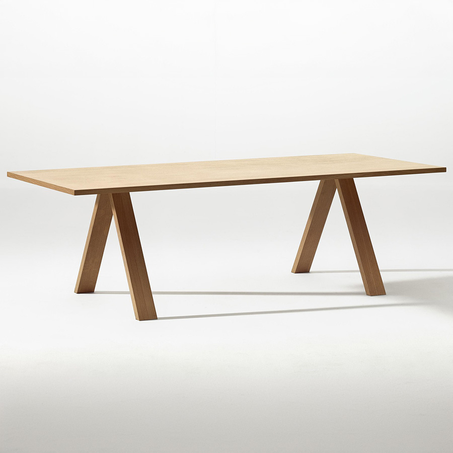 Arper Cross Tisch Höhe 74 cm in Eiche natur