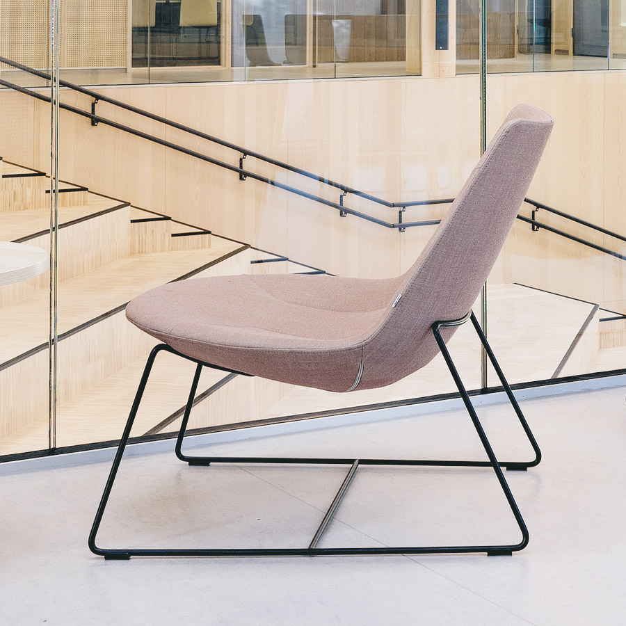 Profim Chic Lounge Sessel mit Kufengestell LDS74