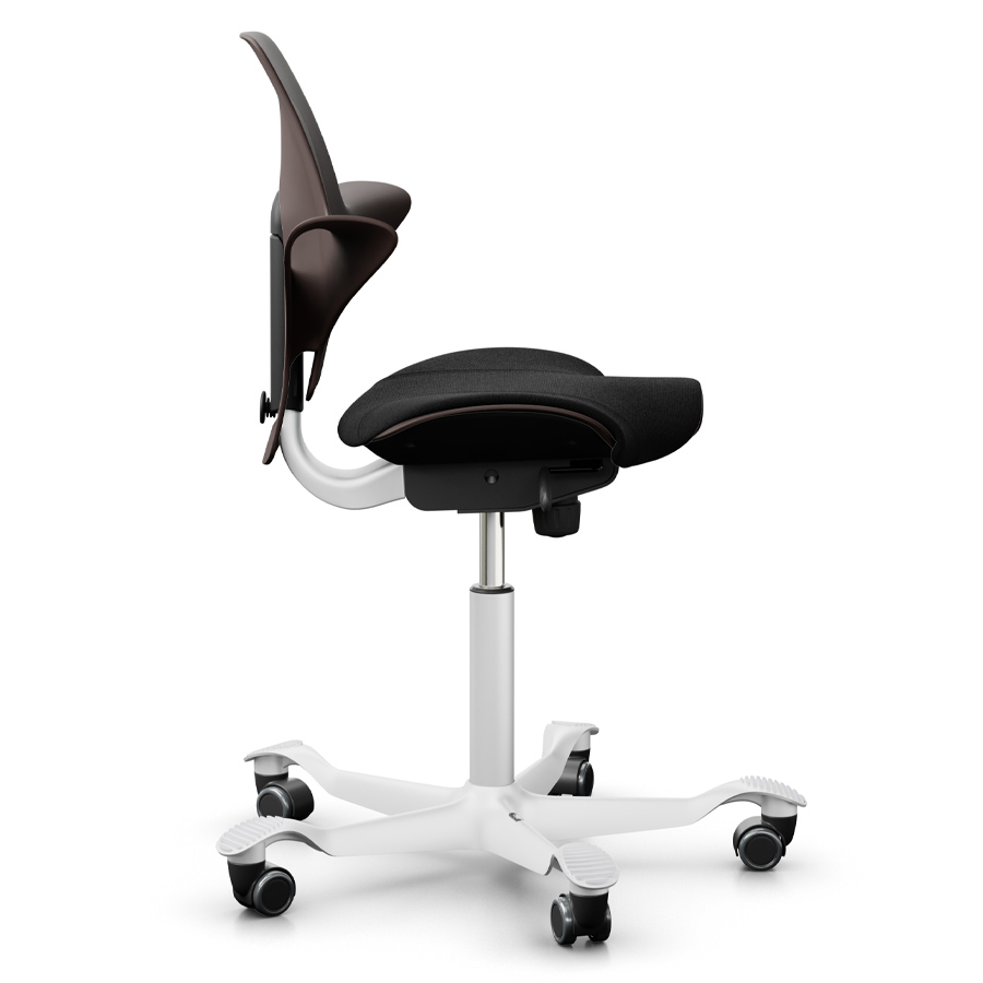 HAG CAPISCO PULS 8020 braun mit Stoff Cura schwarz - Gestell weiß - Seitenansicht