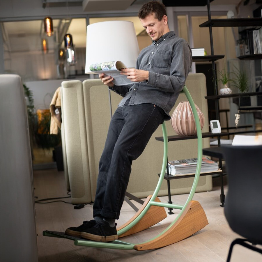 Backboon Stehwippe in Hellgrün