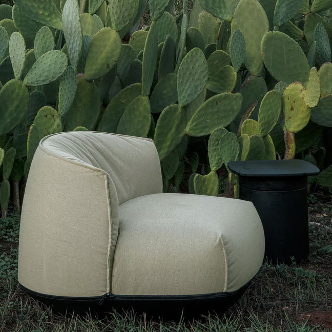 Kristalia Brioni Armchair klein - Bezug Heritage papyros