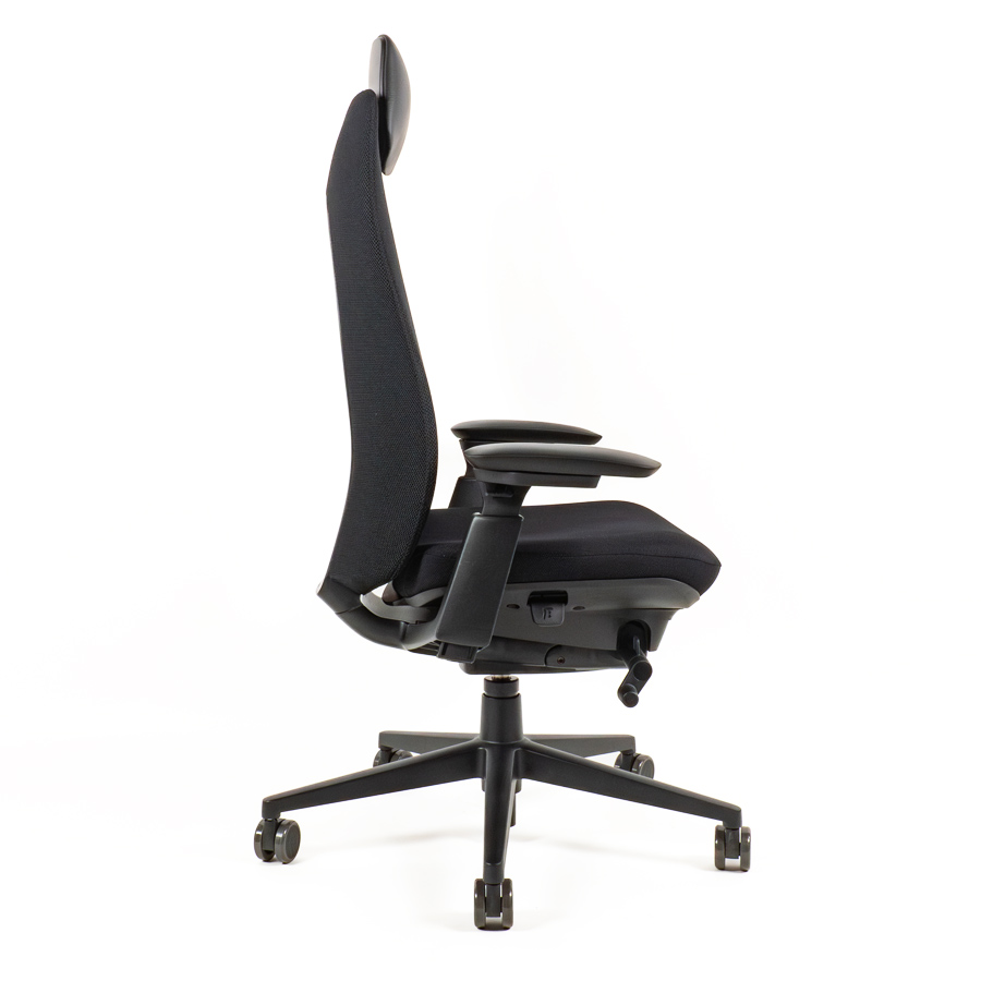 HAWORTH Fern Gamingstuhl | Bis 150 kg | AKTION Black Edition | Seitenansicht