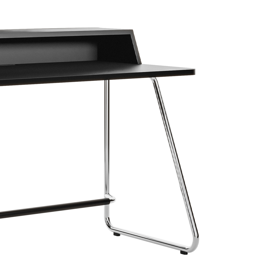 THONET Stahlrohr Schreibtisch S 1200 schwarz Esche offenporig - Gestell verchromt - Nahaufnahme