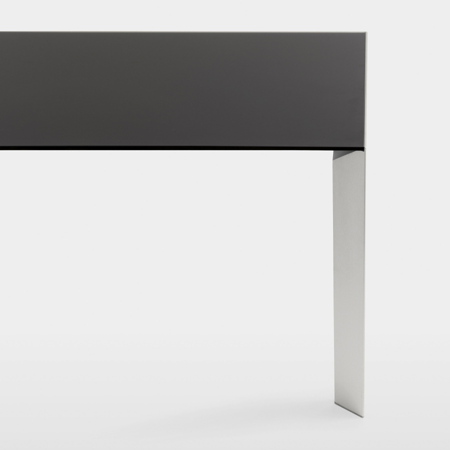 Kristalia Nori Esstisch - Beispielbild