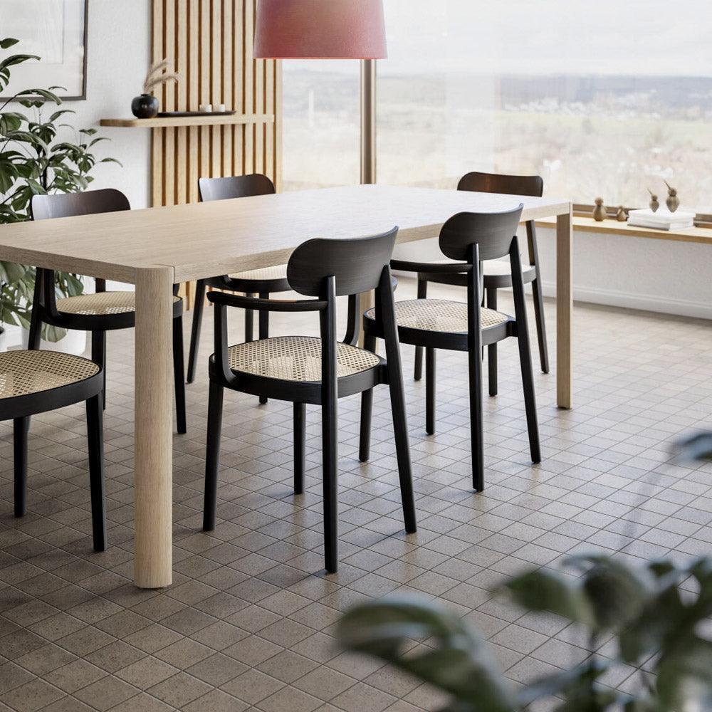 THONET 118 Holzstuhl Buche gebeizt schwarz mit Rohrgeflecht-Sitz