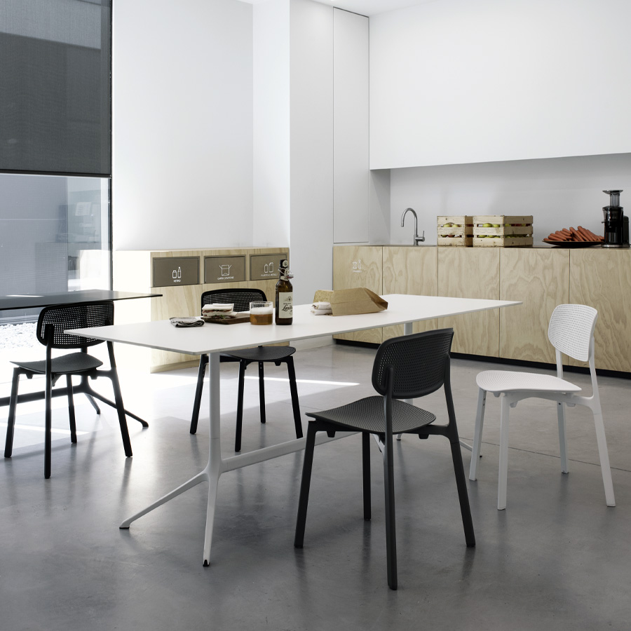 Kristalia COLANDER Chair Ambiente