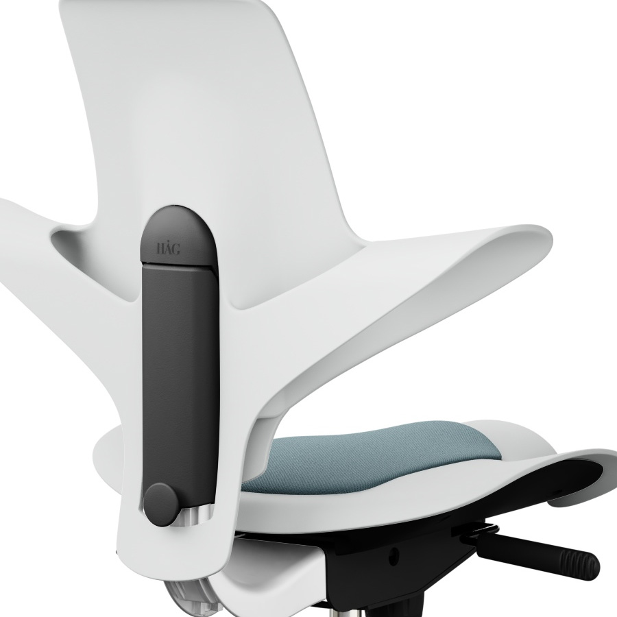 HAG Capisco PUls 8010 weiss mit Stoffeinsatz Select Glacier blue