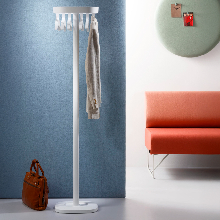 Cascando Plus Garderobenständer | Kleiderbügel | Farbe Weiß | Beispielbild