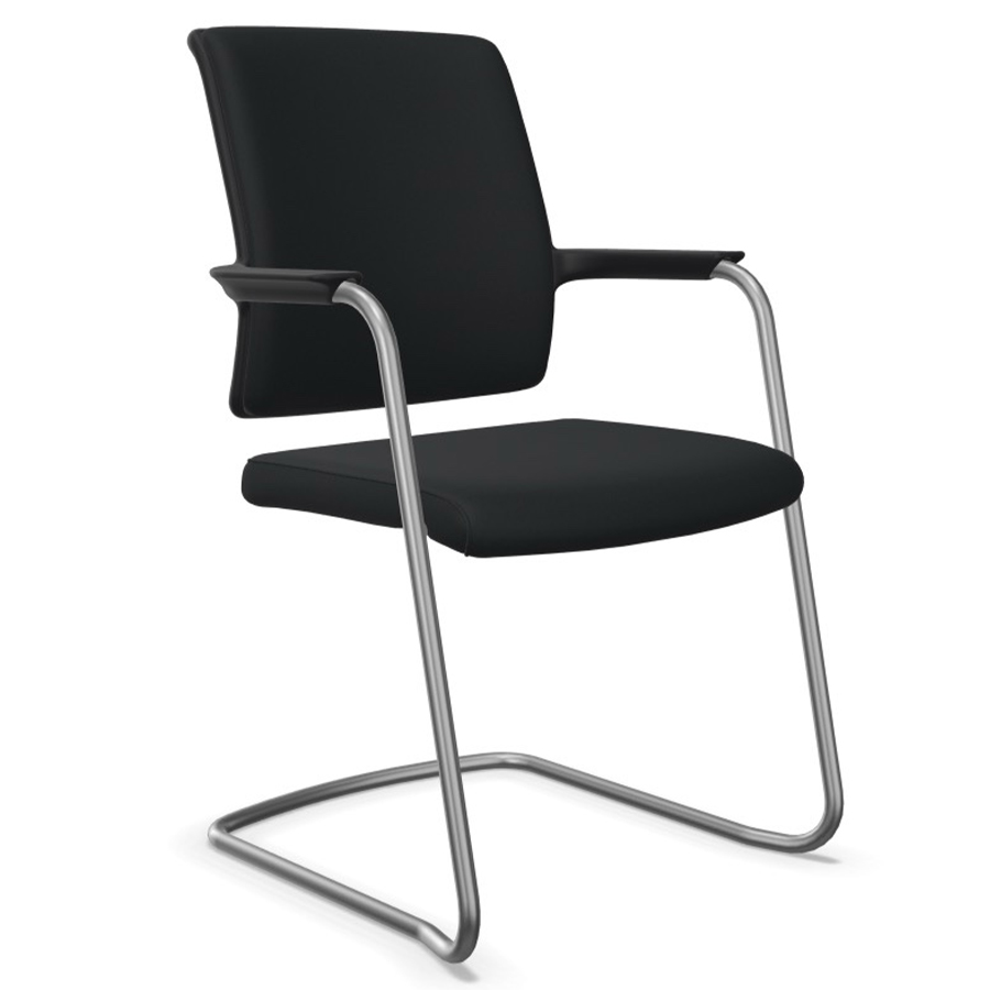 Interstuhl HERO 550H Freischwinger in Era tiefschwarz Gestell brillantsilber