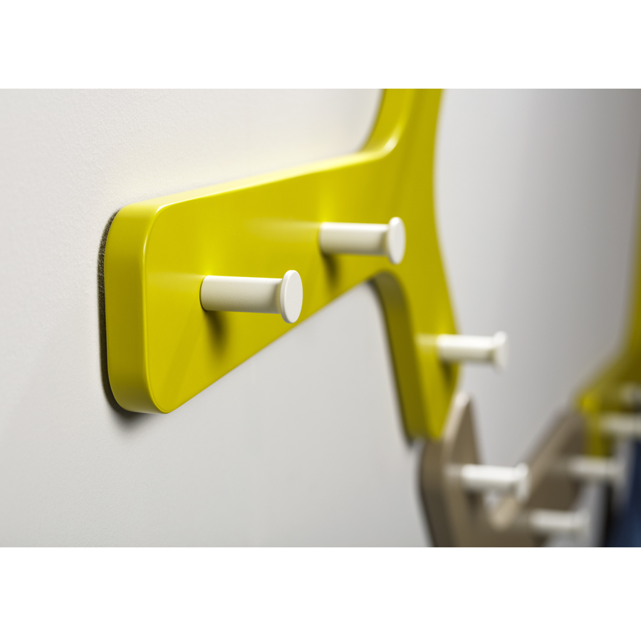 Cascando Branch Wandgarderobe grün