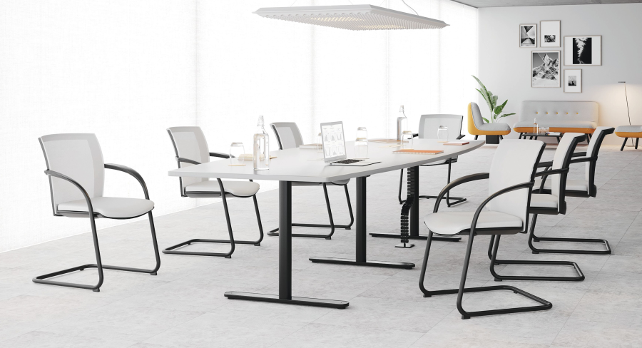 OKAY.II Besucher Location-Bild