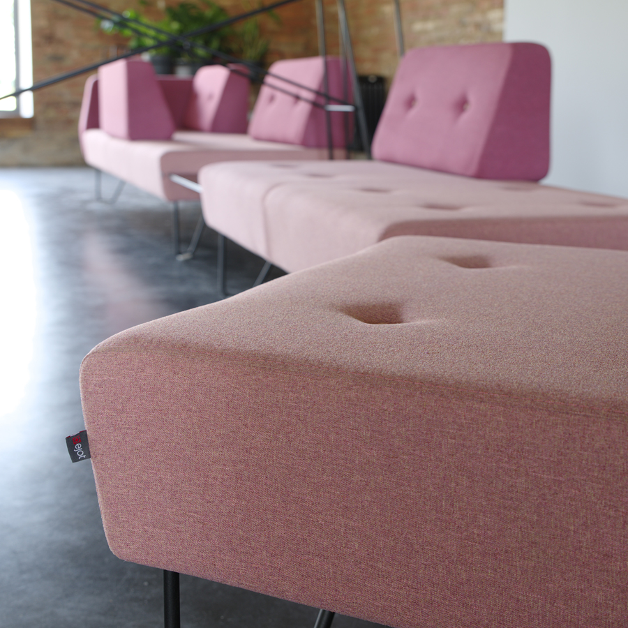 Bejot U_FLOE Modulsofa Detail