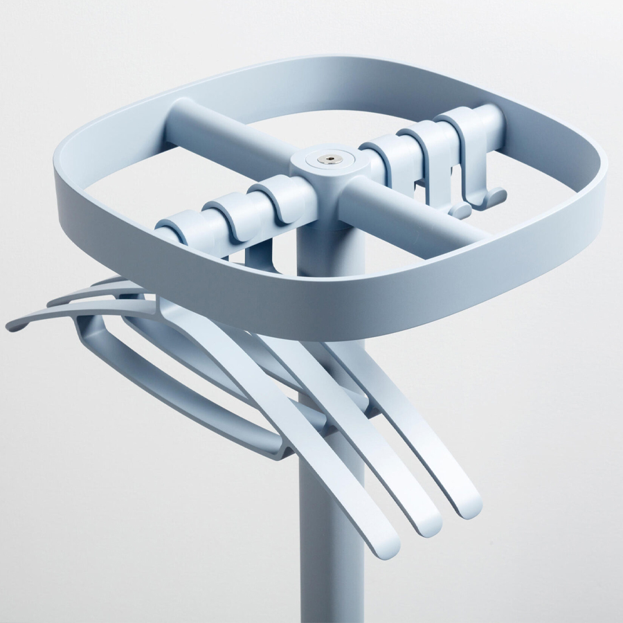 Cascando Plus Garderobenständer | Kleiderbügel und Haken | Farbe Graublau