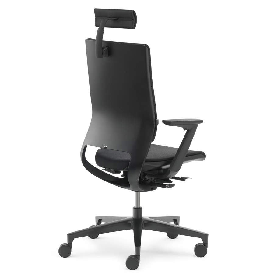 Klöber Mera 99 mit Kopfstütze und Z-Armlehnen