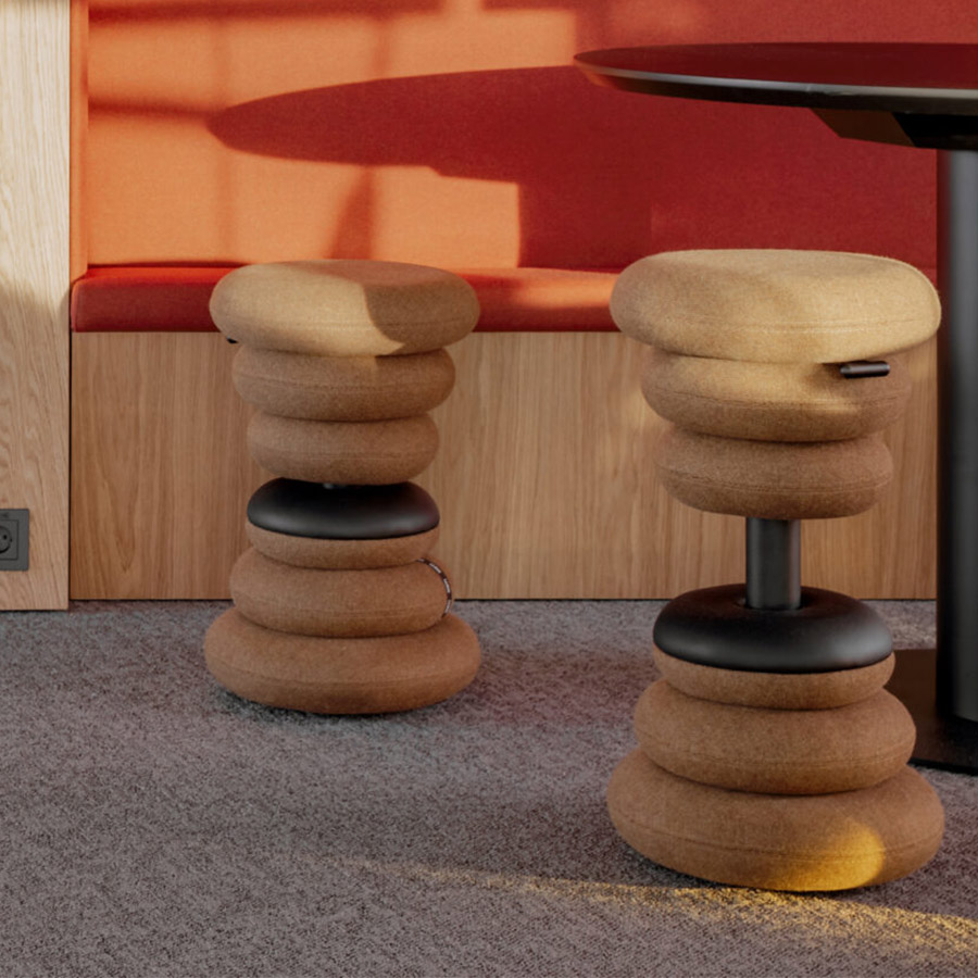 Noti Banffy Sitzhocker in verschiedenen Farben