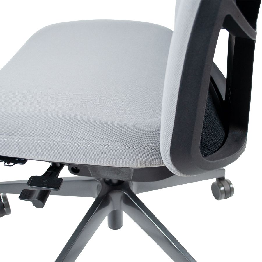 JET.III Polsterrücken - Detail Sitzfläche