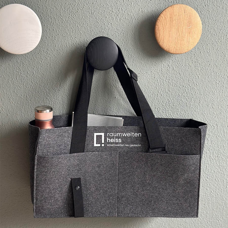 Bundle-Aktion: Schreibtisch NewWORK weiß & HAG CAPISCO PULS 8020 weiß + Tasche