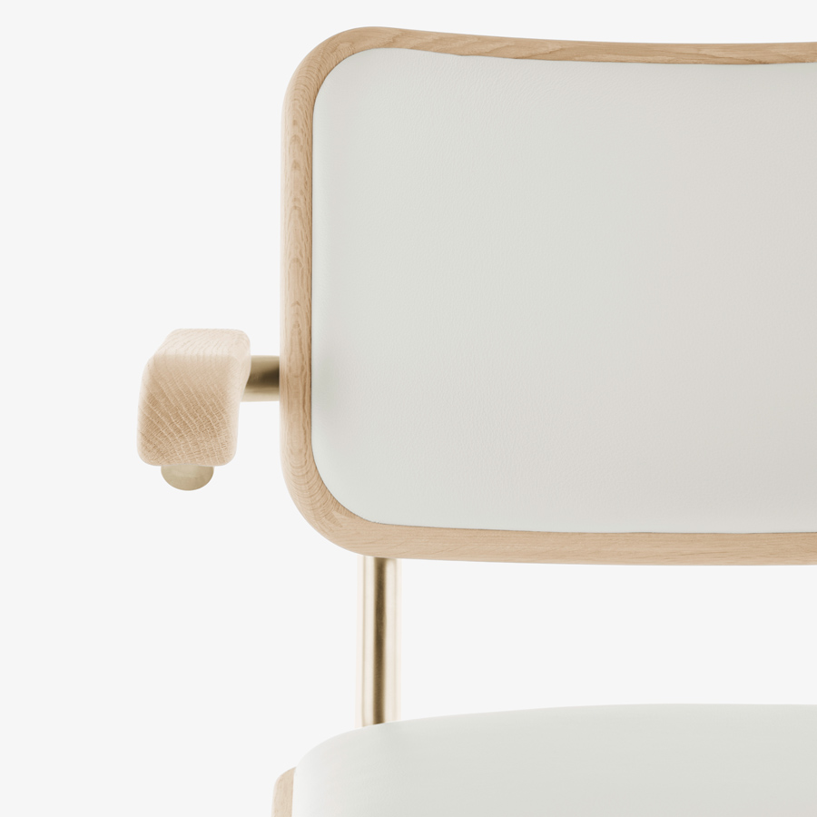 JS. THONET S 64 P NORDIC 03 | Eiche weiß pigmentiert | Leder weiß | Frontalansicht nah