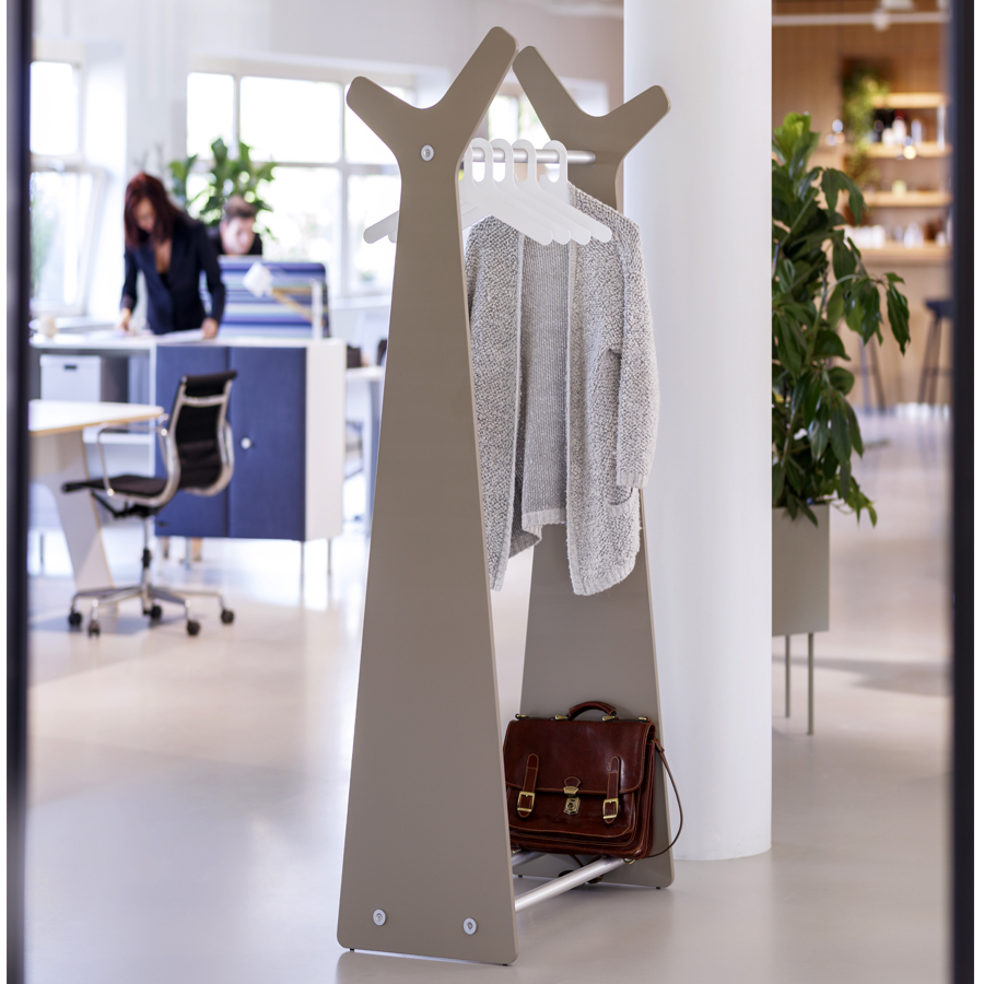 Cascando Forest Garderobe