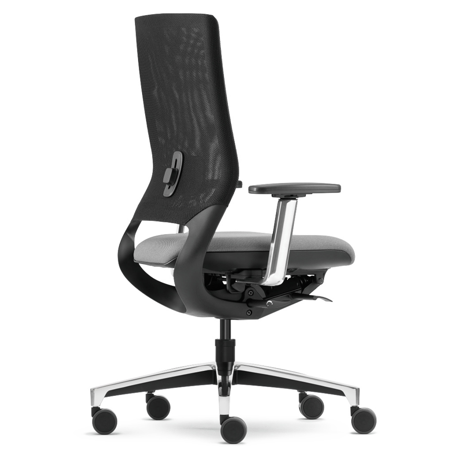 Klöber Mera 84 schwarz mit Netzrücken - Fußkreuz Alu-poliert - Rückansicht