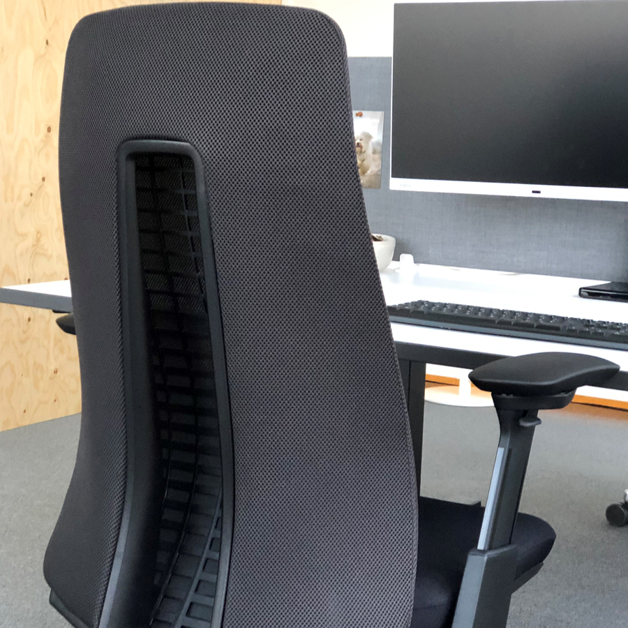 HAWORTH Fern Bürodrehstuhl - Detail Rücken ohne Lumbalverstellung