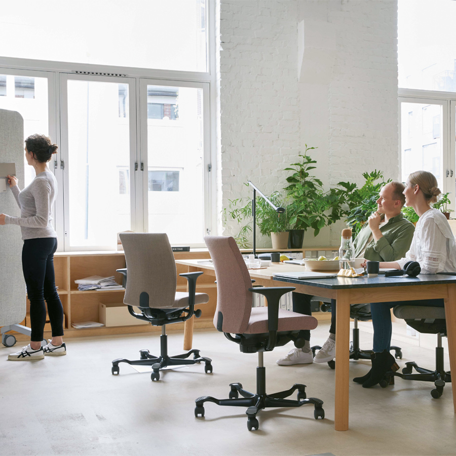 HAG Creed 6004 mit mittelhoher Rückenlehne - Beispielbild