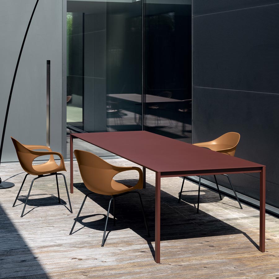 Kristalia Thin-K Aluminium Esstisch | Gartentisch | Terracotta