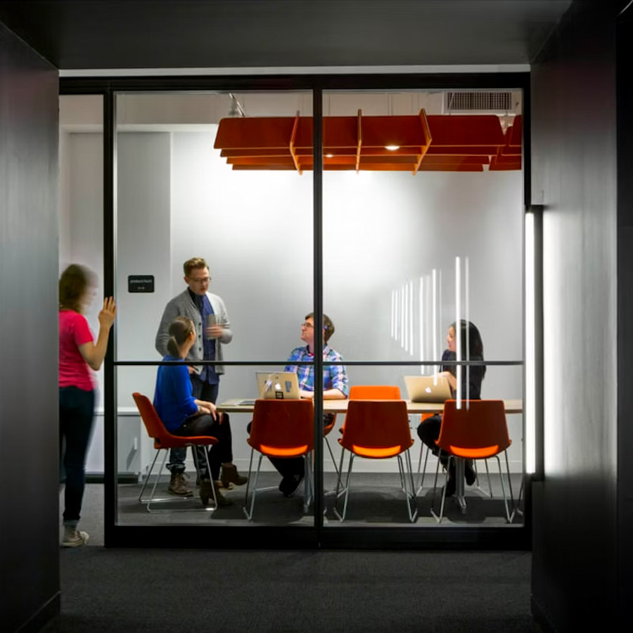 BuzziSpace BuzziGrid | Deckenabsorber | Beispielbild