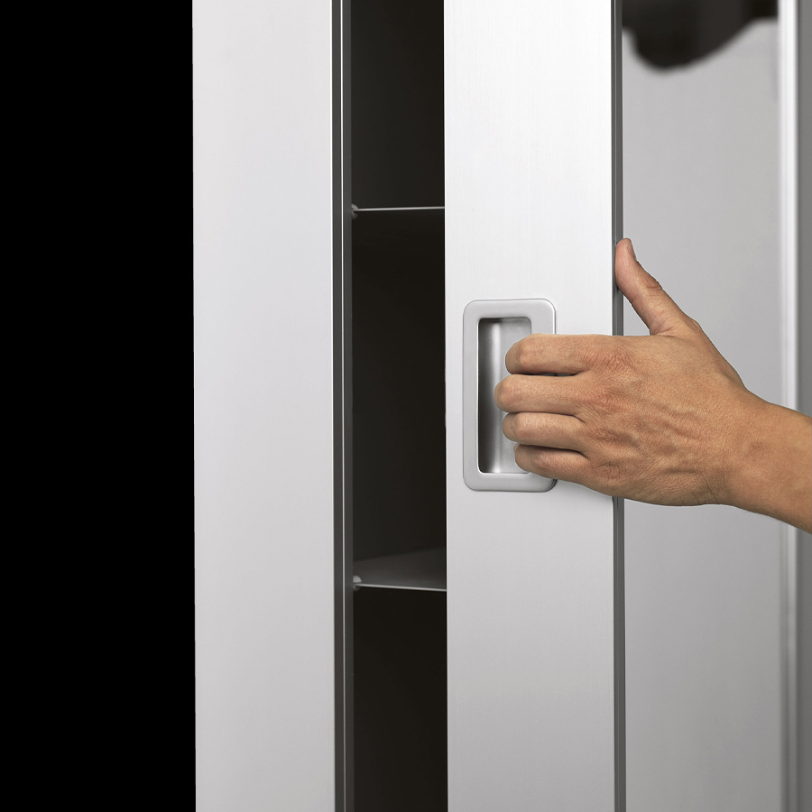 Kristalia BOX - Ausführung Alu eloxiert - Detail Griffmulde