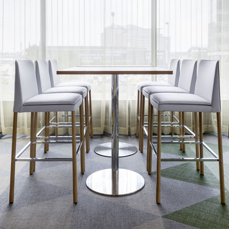 Thonet S 1125 Stehtisch  Höhe 105 cm Tischplatte Buche klar lackiert, Gestell chom, Tischplatte gerade Kanten