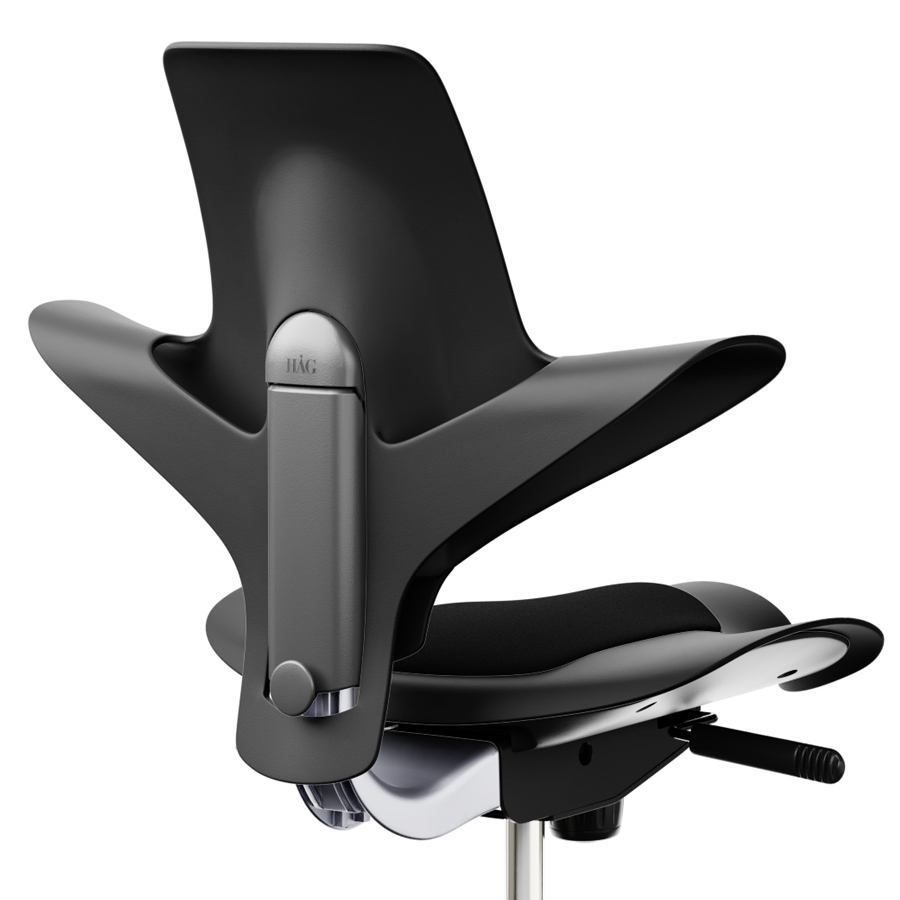 HAG Capisco Puls 8010 Detailaufnahme Schwarz mit Kissen Xtreme schwarz