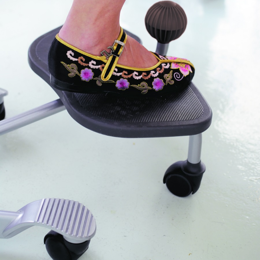 HAG StepUp Fußablage und Aufstiegshilfe - Gestell silber