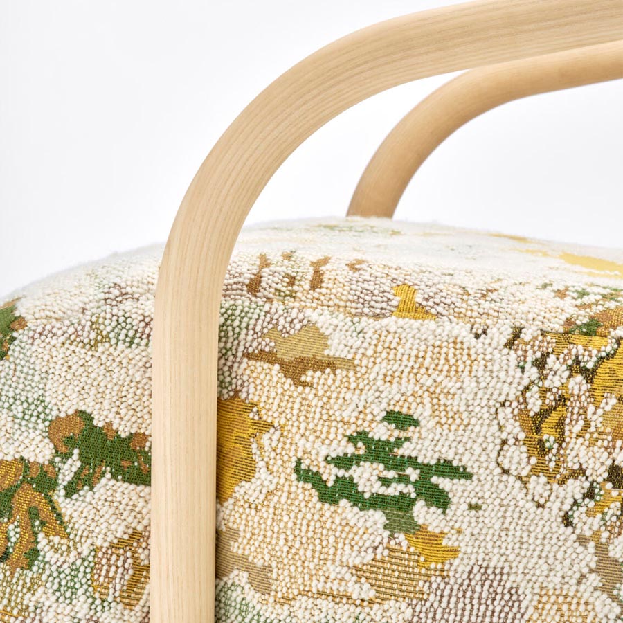 THONET 2001 Bugholzsessel Esche mit Armlehnen - Beispielbild