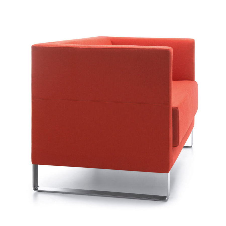 Profim Vancouver Lite 2-Sitzer Sofa mit Kufengestell Seitenansicht