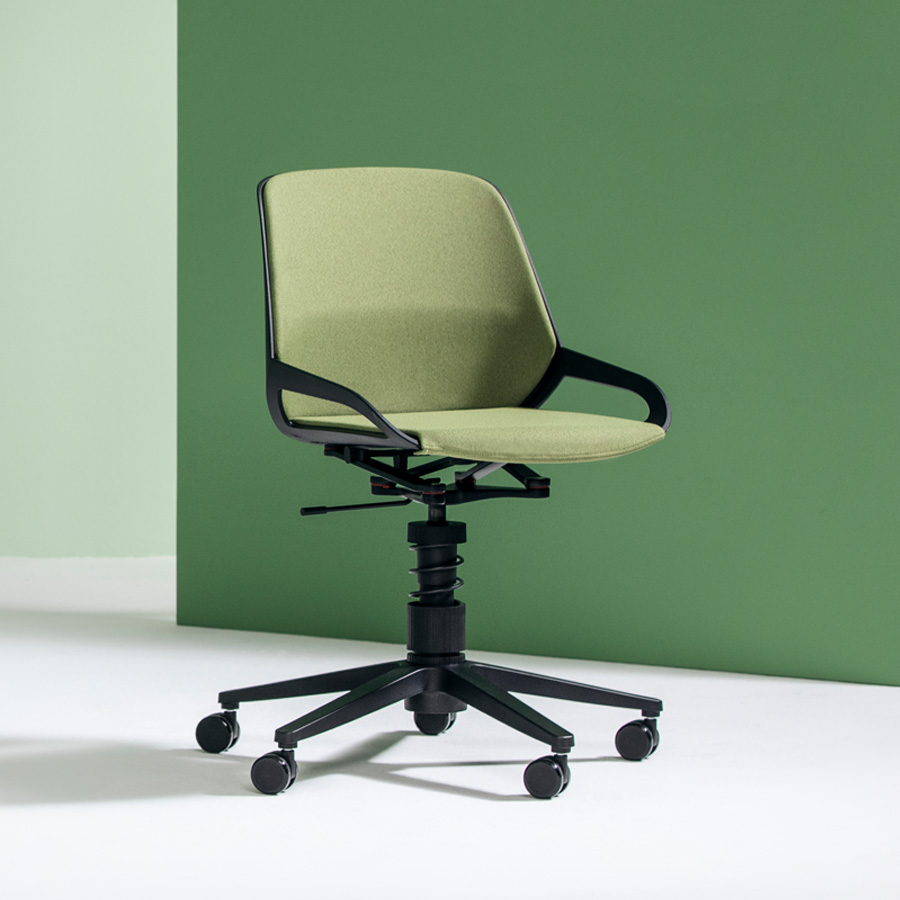 Aeris Numo Task mit Federbein - Beispielbild