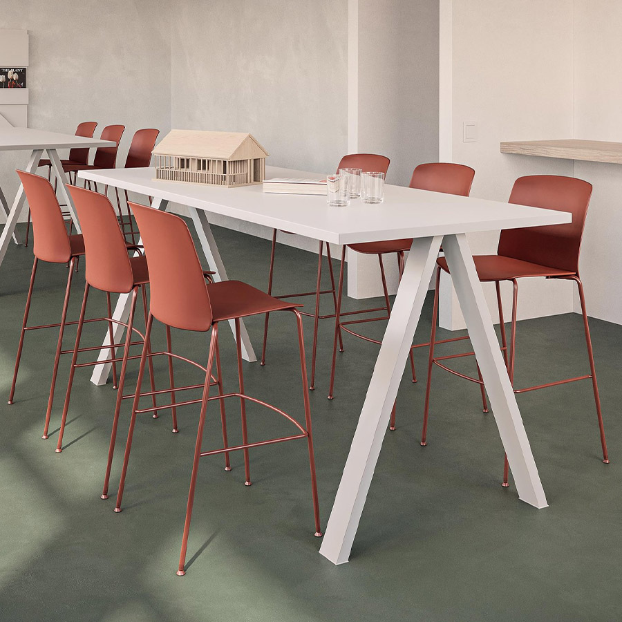 Arper Cross Stehtisch Höhe 105 cm weiß