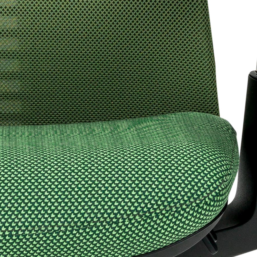 HAWORTH Fern Bürodrehstuhl grün mit Netzrücken - Detail Sitzfläche