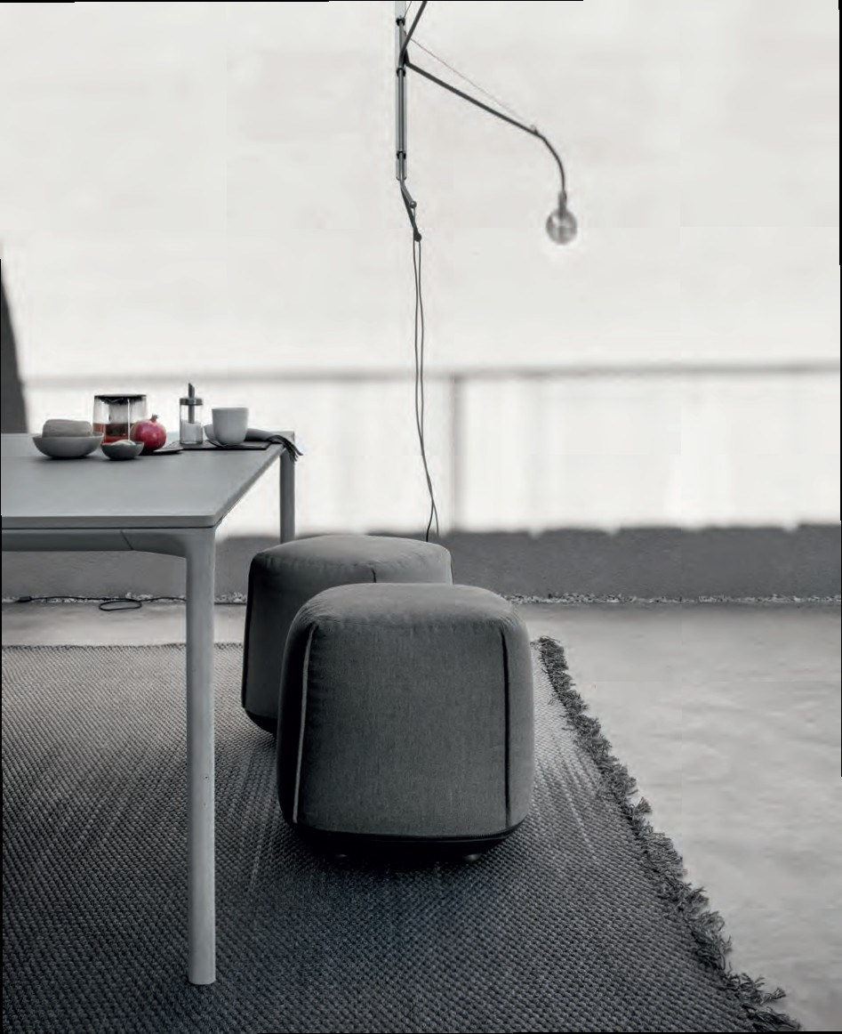 Brioni Kristalia Pouf klein