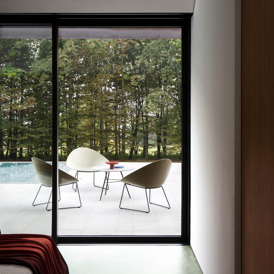 Arper Adell Lounge Sessel Kufengestell Beispielbild